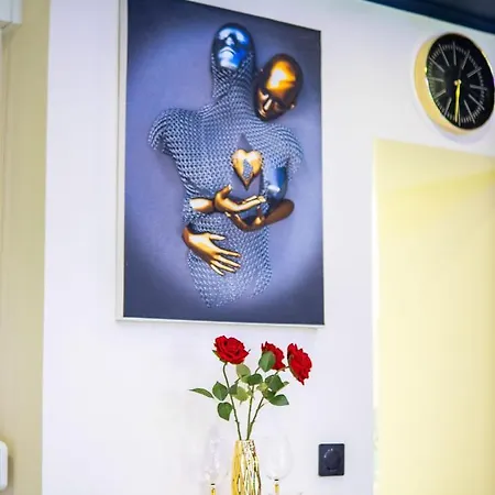 Apartment Sensual Spa- Jacuzzi Hammam Terrasse Nancy