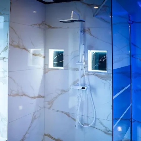 Apartment Sensual Spa- Jacuzzi Hammam Terrasse Nancy